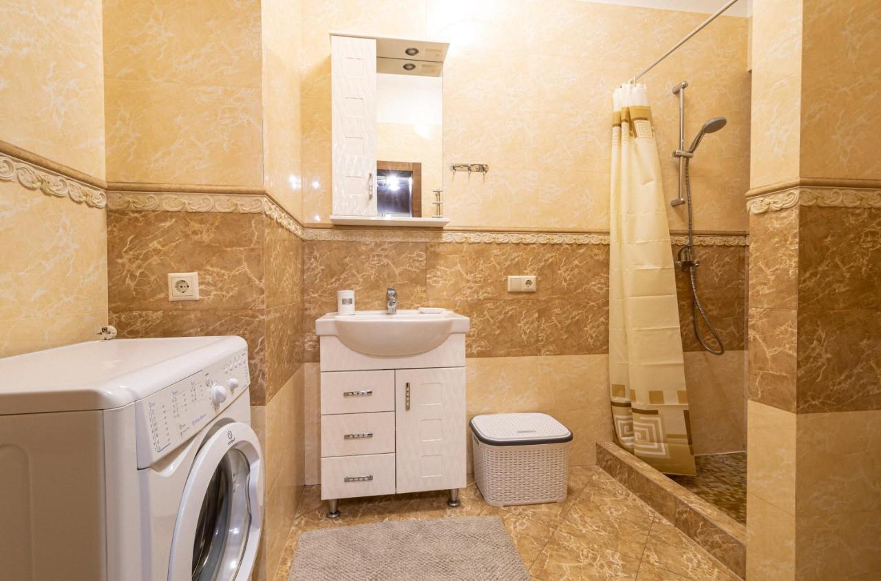 Comfort Apartment リヴィウ エクステリア 写真
