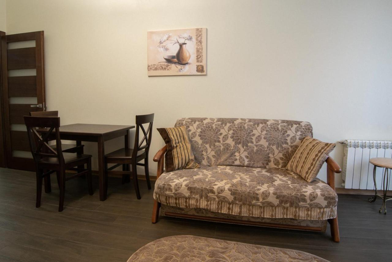 Comfort Apartment リヴィウ エクステリア 写真