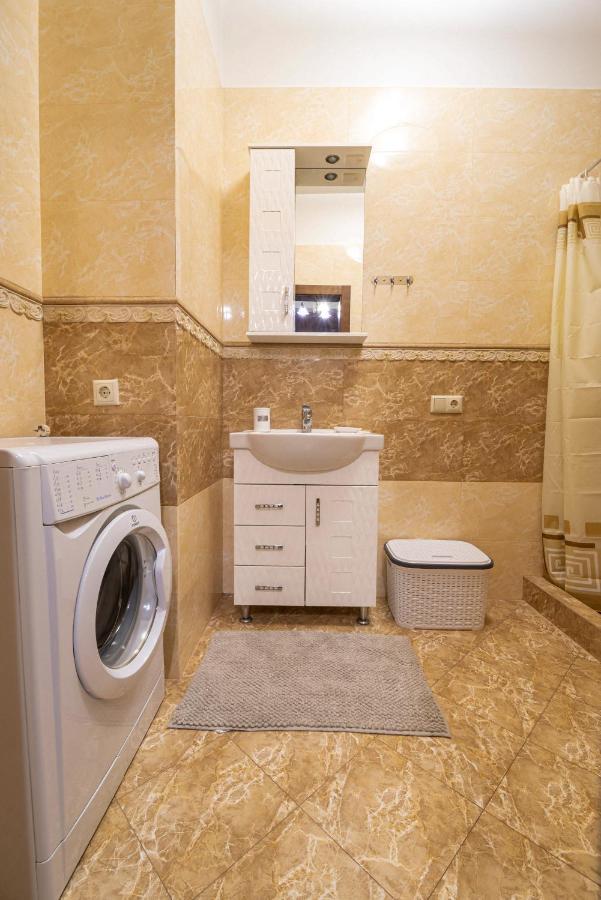 Comfort Apartment リヴィウ エクステリア 写真